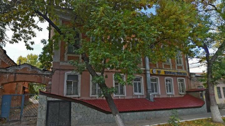 Два дома в Волжском районе Саратова признали аварийными