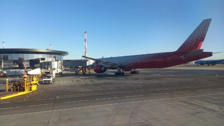 В саратовском аэропорту «Гагарин» прошел конкурс среди водителей аэродромных служб