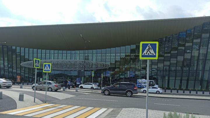 В аэропорту Саратова ввели временные ограничения из-за угрозы БПЛА