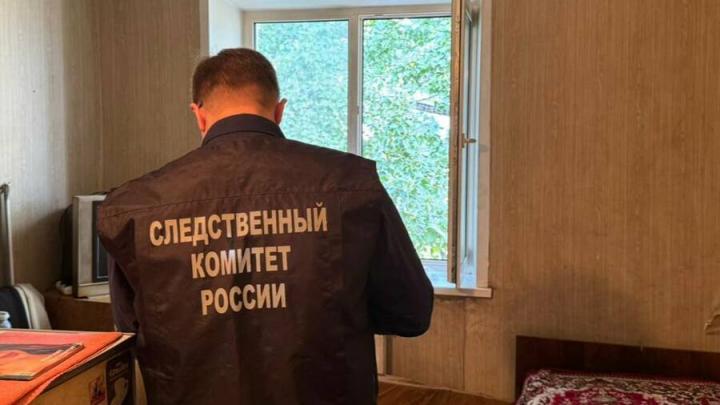 Пьяная саратовчанка зарезала приятеля