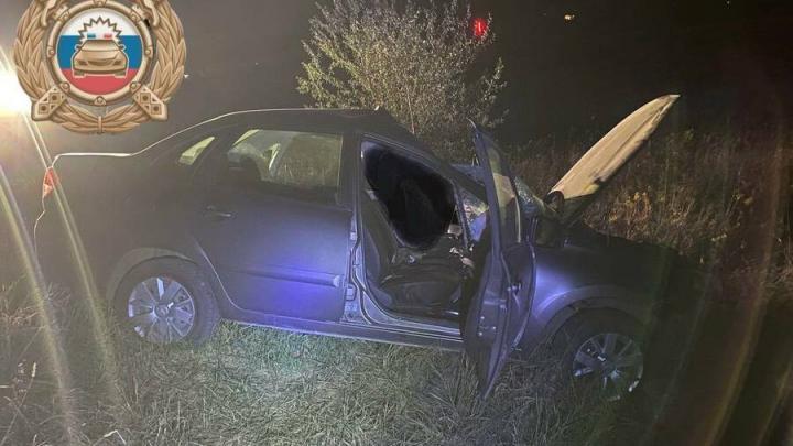 В ДТП с трактором у саратовского села погиб водитель «Гранты»