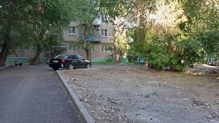 В Саратове в 2025 году отремонтируют еще восемь междворовых территорий