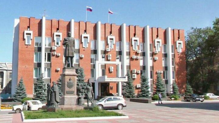 В Саратовской областной думе новых депутатов сразу назначили руководителями комитетов