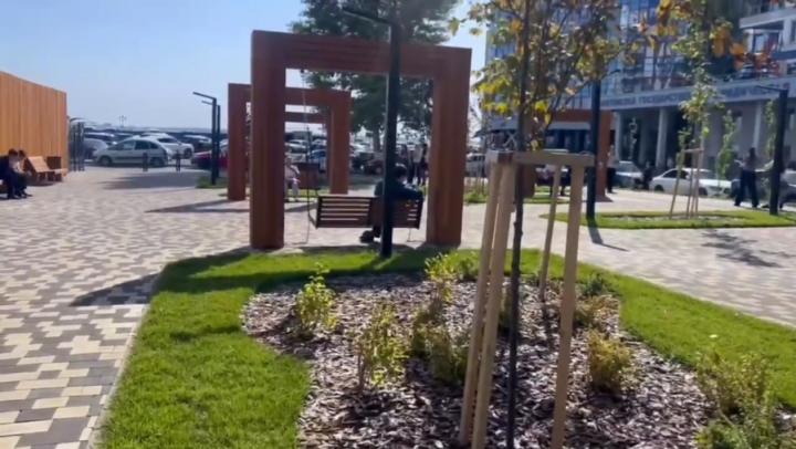 Рядом с Саратовской юридической академией создали «Студенческий» сквер