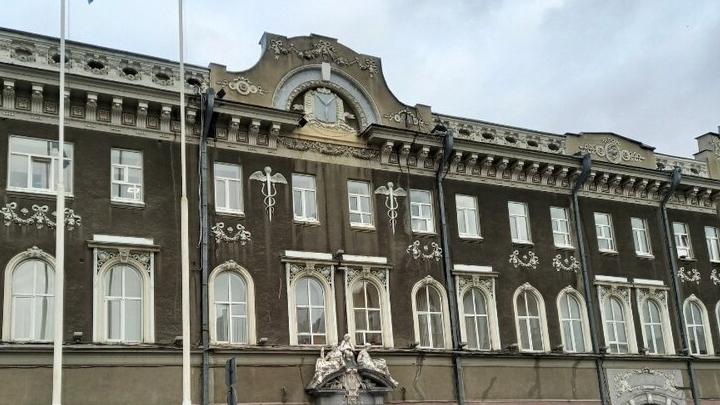 В Саратове сотрудница мэрии обманула горожанку