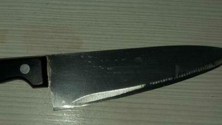 Саратовец вонзил нож в ногу любовницы во время ссоры