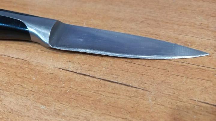 Саратовец в ходе ссоры порезал студентов