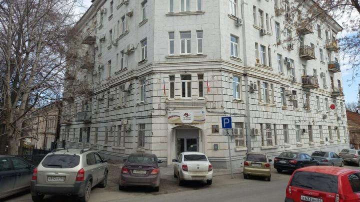 45 процентов саратовцев считают не престижной профессию учителя