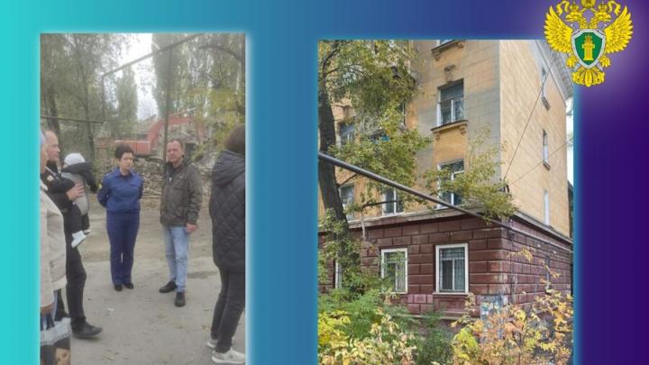 В Саратове при сносе аварийного дома повредили газопровод