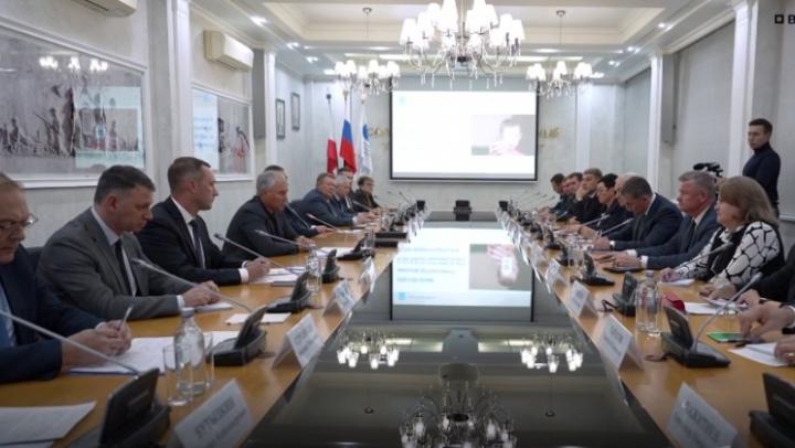 Вячеслав Володин о саратовских сиротах: жилье в 2026 – год в год