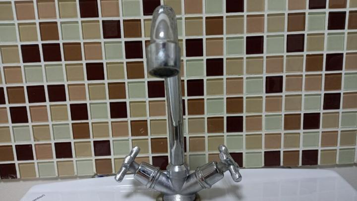 В Новобурасском районе оштрафована фирма за задержку подачи водоснабжения