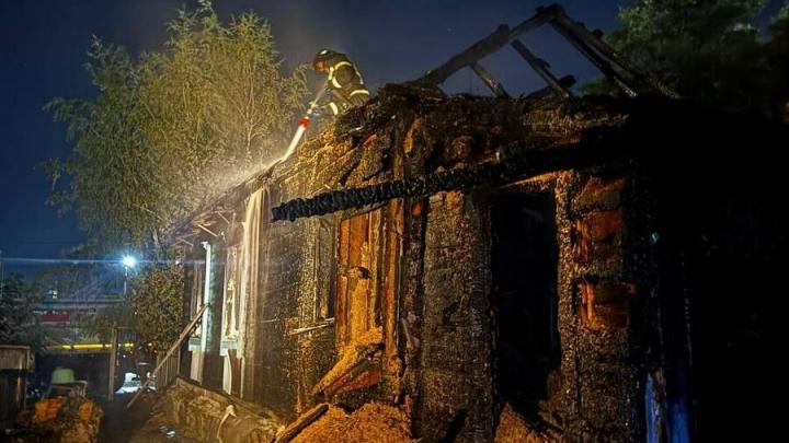 Неосторожный курильщик погиб на пожаре в Заводском районе Саратова