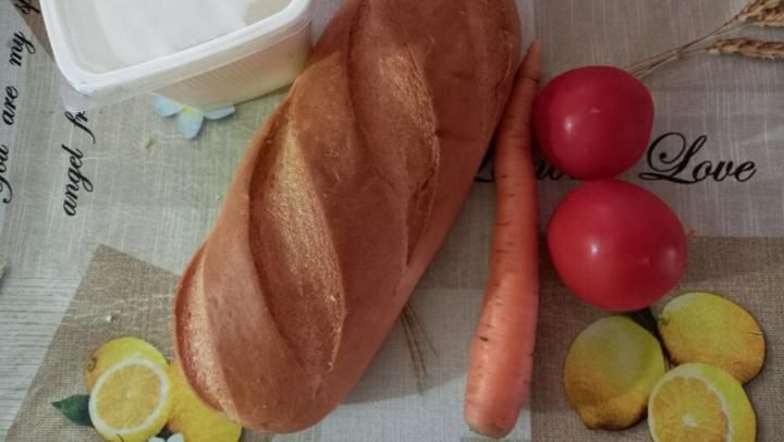 В Духовницком районе учеников школ кормили просрочкой