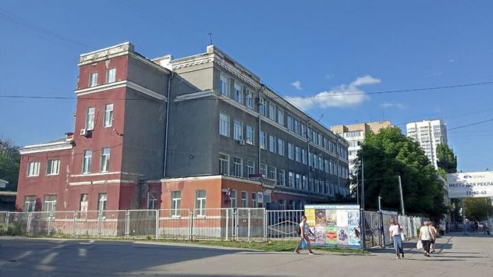 Историческую школу на проспекте Энтузиастов в Саратове взяли под охрану