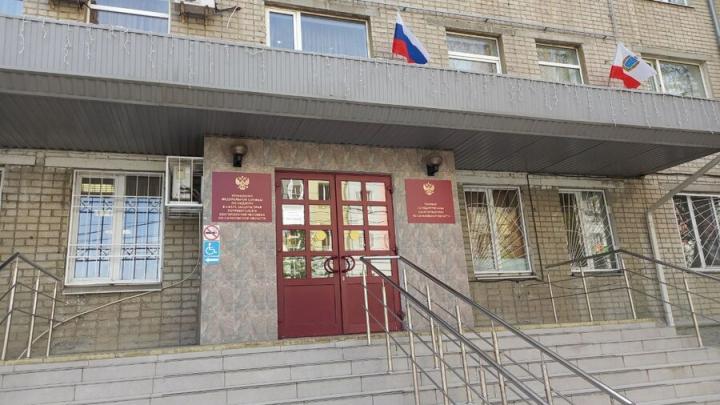 Саратовцев предупредили об опасности ботулизма