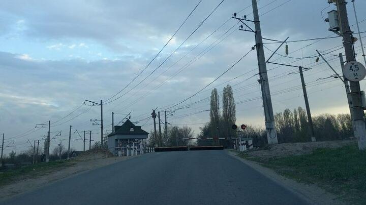 В Аткарске временно закроют железнодорожный переезд