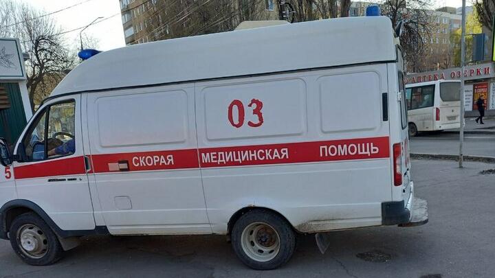 Саратовец избил прохожего за отсутствие сигарет