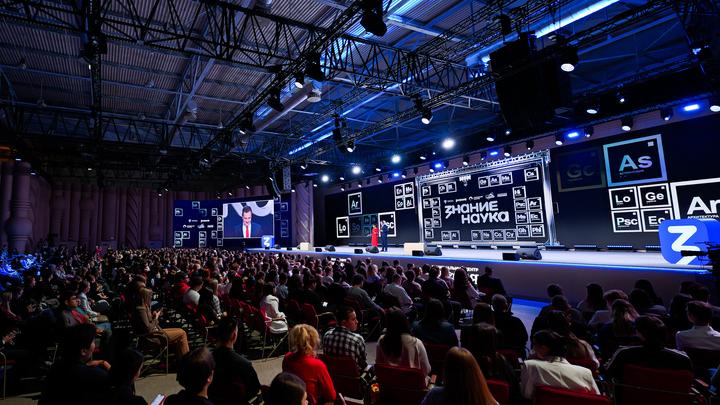 Саратовский старшеклассник принял участие в марафоне «Знание. Наука»