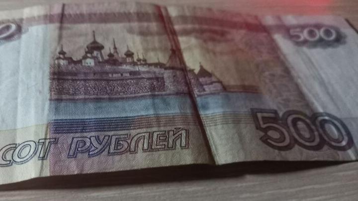 Саратовчанка лишилась 2 млн рублей после разговоров с мошенниками