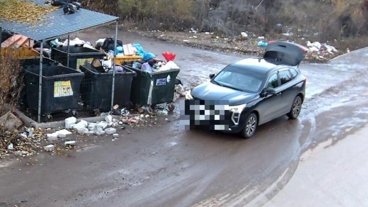 В Энгельсе оштрафовали 11 горожан за незаконный выброс мусора