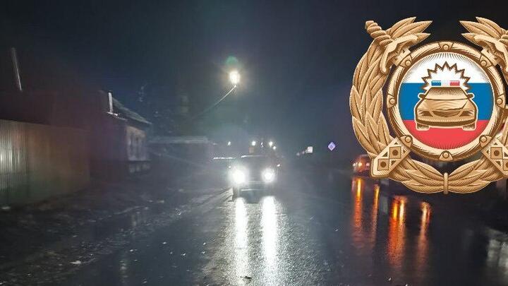 Мужчину сбил автомобиль в саратовском селе