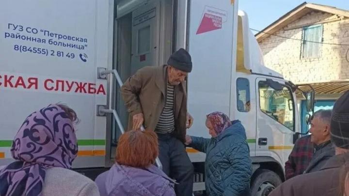 В Петровском районе заработал передвижной медицинский комплекс