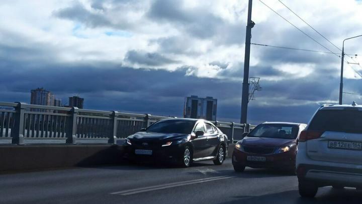 В Саратовской области для таксистов на личных машинах могут ввести квоту