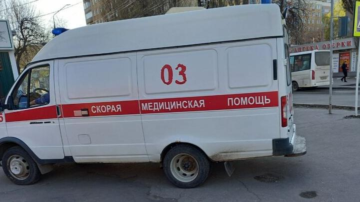 На заводе в Балаково рабочий до смерти избил знакомого На заводе в Балаково рабочий до смерти избил знакомого