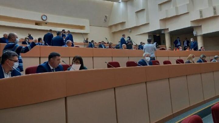 Не работать, а рожать: саратовский депутат выразил недовольство трудоустройством судьями женщин Не работать, а рожать: саратовский депутат выразил недовольство трудоустройством судьями женщин