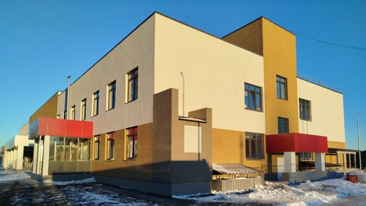 В Энгельсе открывается новая поликлиника на Шуровой горе В Энгельсе открывается новая поликлиника на Шуровой горе