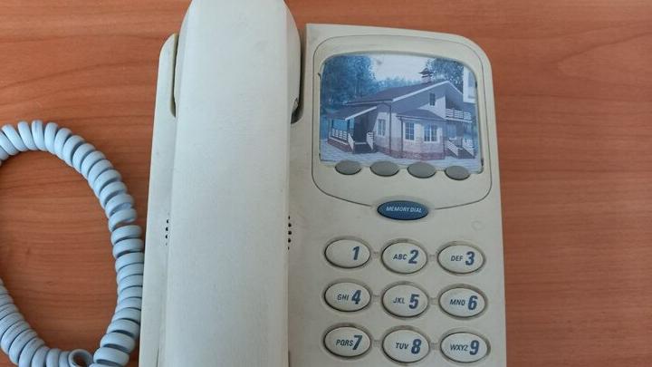 При возникновении коммунальных аварий саратовцы смогут звонить на телефоны «горячих линий»