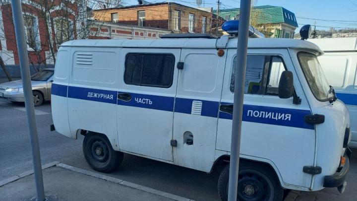 «Продавец» исчез после перевода: энгельсит потерял полмиллиона на покупке погрузчика