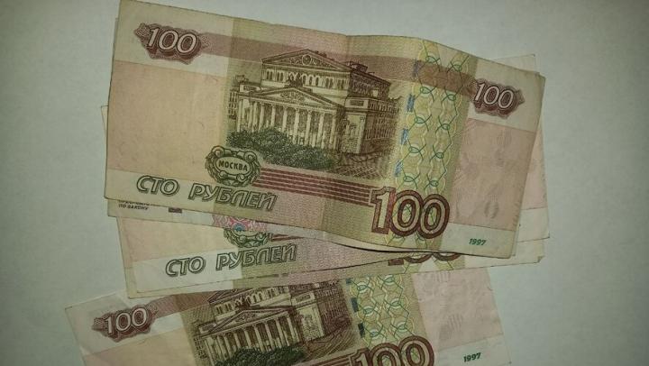 10 лет без алиментов: отец двух дочерей в Новоузенске накопил долг в полмиллиона