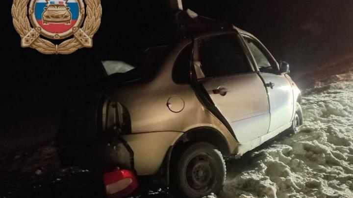 В Дергачевском районе водитель на «Калине» врезался в опору и попал в больницу В Дергачевском районе водитель на «Калине» врезался в опору и попал в больницу