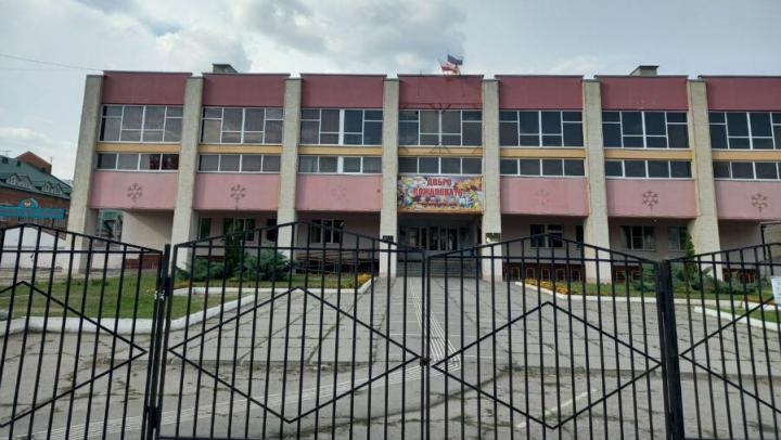 Саратовцы определили, кому платят несправедливо мало