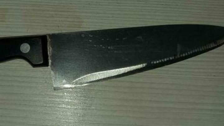 В Саратове мужчина ударил ножом собутыльника после ссоры