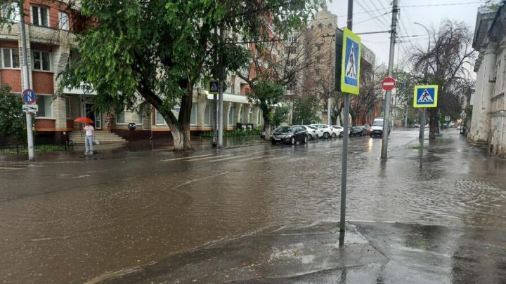 В Саратовской области снова прохладно и дождливо В Саратовской области снова прохладно и дождливо