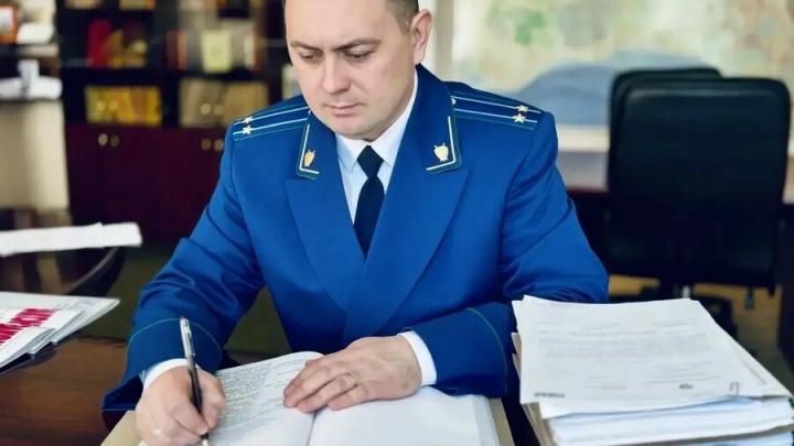 Саратовского полицейского будут судить за взятку в 190 тысяч рублей
