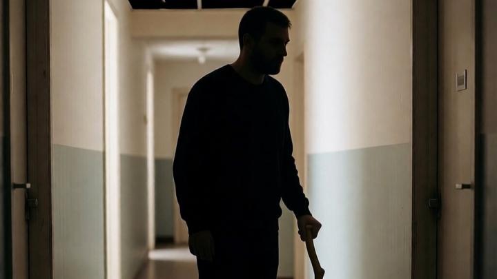 В Балашове шесть мужчин избили палками семью В Балашове шесть мужчин избили палками семью