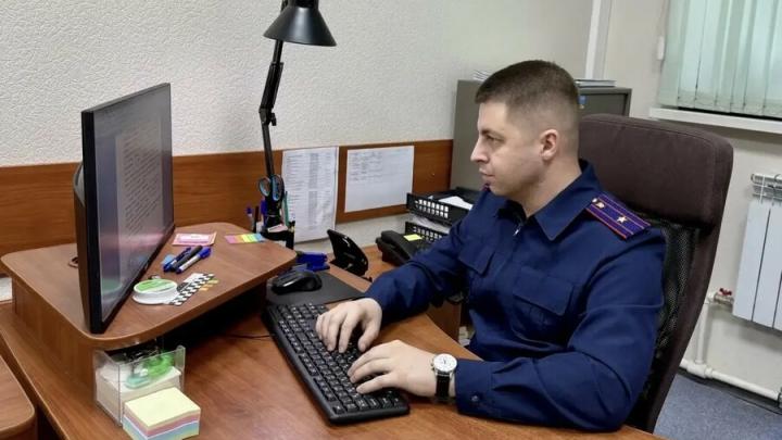 Подростка из Саратовской области отправили в колонию за связь с террористами Подростка из Саратовской области отправили в колонию за связь с террористами
