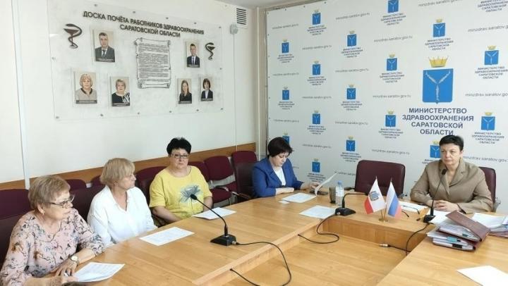 Девять медиков получат подъемные для работы в районах Саратовской области Девять медиков получат подъемные для работы в районах Саратовской области