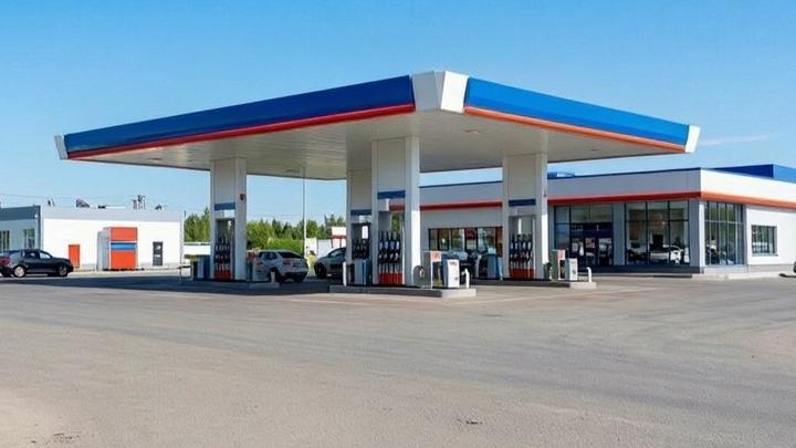 В Саратовской области продлили лимит в 30 литров на заправку бензина В Саратовской области продлили лимит в 30 литров на заправку бензина