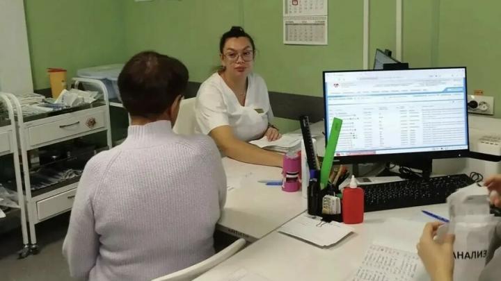 В Ершове открылась первая в области модульная женская консультация В Ершове открылась первая в области модульная женская консультация