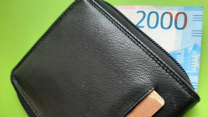 «В отпуск не вырвешься»: почему саратовцы массово просят заменить отдых деньгами