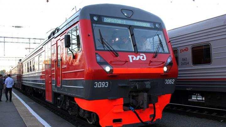 Некоторые пригородные поезда в Саратовской области временно изменят расписание