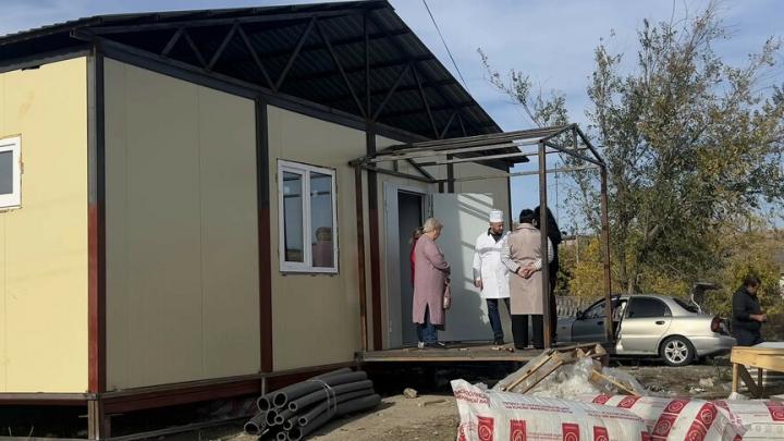 Нацпроекты: в Красноармейском районе завершают строительство нового ФАПа Нацпроекты: в Красноармейском районе завершают строительство нового ФАПа
