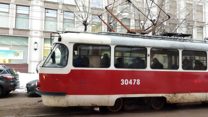 В Саратове прервано движение трамвая №8