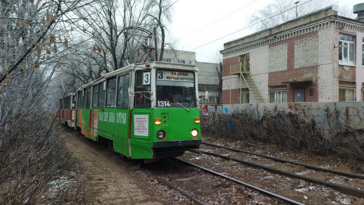 В Саратове остановилось движение трамваев №3