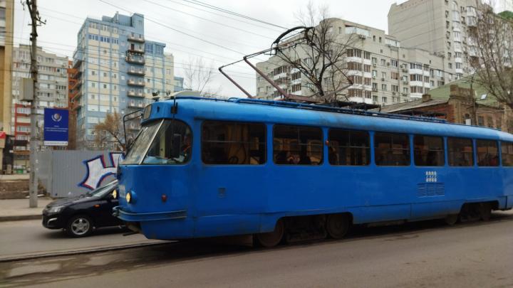 В Саратове остановились трамваи 11-го маршрута