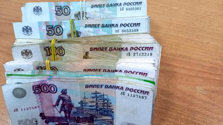 17-летняя саратовчанка лишилась 360 тысяч рублей из-за звонка 